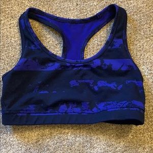 Women’s Gap Fit Racer Back Sports Bra Small